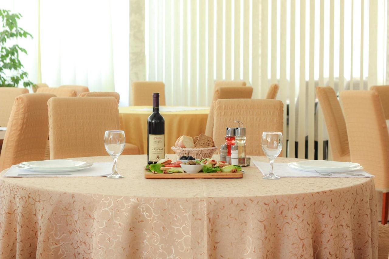 Hotel Play Herceg Novi Zewnętrze zdjęcie