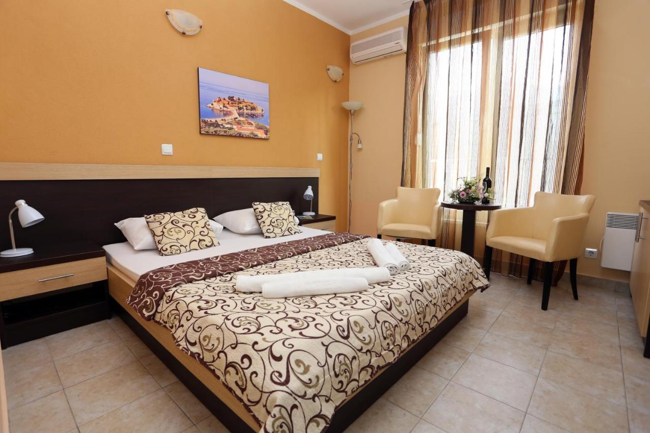 Hotel Play Herceg Novi Zewnętrze zdjęcie