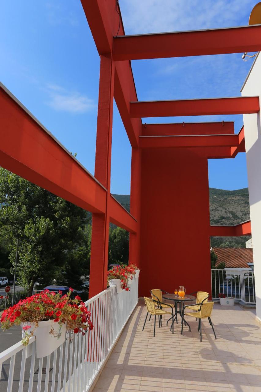 Hotel Play Herceg Novi Zewnętrze zdjęcie